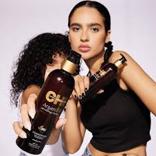 لوسيا's review image