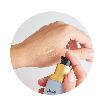 مركز حمض الهيالورونيك من إيسدينسيوتكس 30 مل