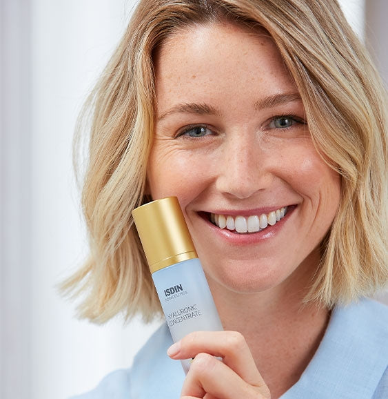 مركز حمض الهيالورونيك من إيسدينسيوتكس 30 مل